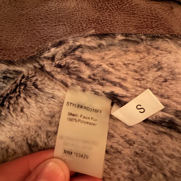 Women's Faux Suede Jacket with Shearling Collar - Picture 10 of 11